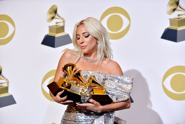 Lady Gaga sở hữu 13 giải Grammy v&agrave; 1 giải Oscar. Ảnh: Harper Bazaar.&nbsp;