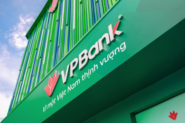 VPBank (VPB) đặt mục ti&#234;u lợi nhuận hơn 24.000 tỷ đồng năm 2023, chia cổ tức bằng tiền mặt tỷ lệ 10% - Ảnh 1