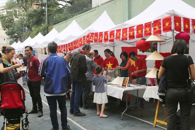 Doanh nghiệp Việt tham gia hội chợ bazar c&aacute;c nước Asean tại Argentina