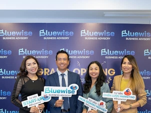 Lễ khai trương c&#244;ng ty v&#224; k&#253; kết hợp t&#225;c giữa Bluewise Bussiness Advisory v&#224; Nam Property v&#224; Sen Capital  - Ảnh 5