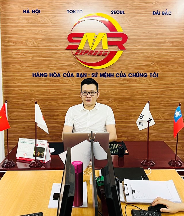 &Ocirc;ng Nguyễn Trung Hiếu - Gi&aacute;m đốc C&ocirc;ng ty TNHH SMR Express (Logistics SAMURAI)