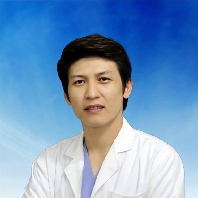 Bác sĩ Nguyễn Quỳnh Ân 