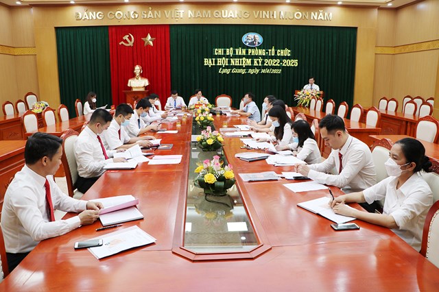 Huyện ủy Lạng Giang (Bắc Giang): X&#226;y dựng Đảng bộ trong sạch, vững mạnh to&#224;n diện từ gốc - Ảnh 1