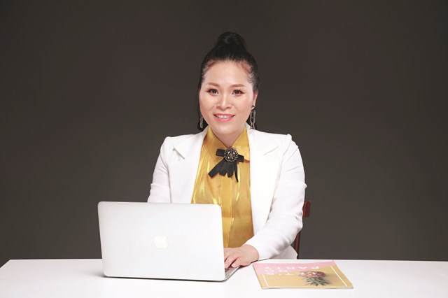 Bà Trần Thị Vân – Tổng Giám đốc  Công ty CP Tập đoàn Forviet