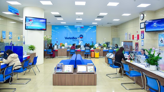 VietinBank nỗ lực&nbsp;đẩy mạnh đổi mới s&aacute;ng tạo, chuyển đổi mạnh mẽ m&ocirc; h&igrave;nh tăng trưởng.