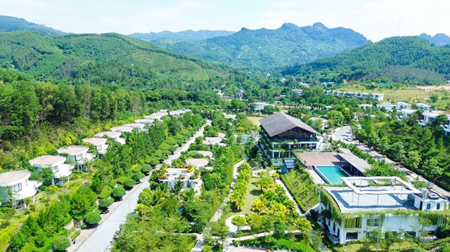 Một g&oacute;c kh&ocirc;ng gian h&igrave;nh ảnh thực tế dự &aacute;n Ivory Villas &amp; Resort H&ograve;a B&igrave;nh.