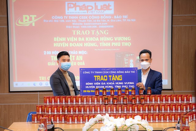 Công ty Bảo Trí trao tặng sản phẩm Viên thảo mộc Thiên Việt An tại Bệnh viện đa khoa Hùng Vương