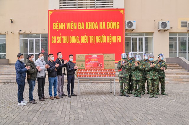 Công ty Bảo Trí trao tặng sản phẩm Viên thảo mộc Thiên Việt An tại Bệnh viện đa khoa huyện Hà Đông