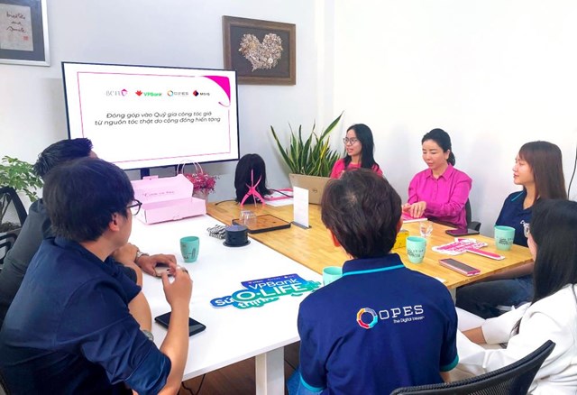 Đại diện OPES, VPBank chia sẻ mong muốn đồng h&agrave;nh với BCNV trong c&aacute;c hoạt động li&ecirc;n quan đến bệnh nh&acirc;n ung thư tại Việt Nam &nbsp;