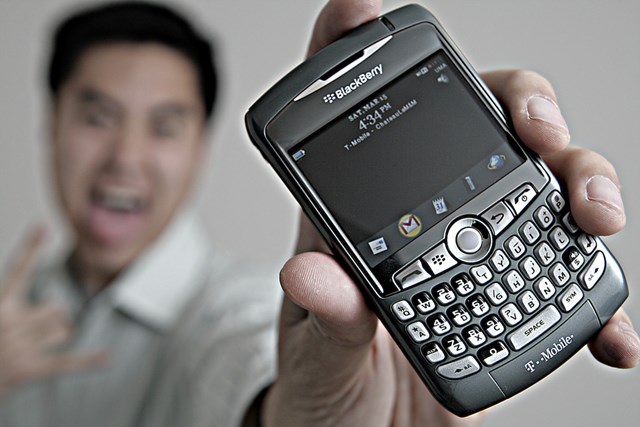 BlackBerry&nbsp;bị người h&acirc;m mộ cho rằng đ&aacute;nh mất &ldquo;chất" vốn c&oacute;