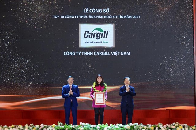 Cargill Việt Nam nằm trong Top 10 c&ocirc;ng ty thức ăn chăn nu&ocirc;i uy t&iacute;n 2021