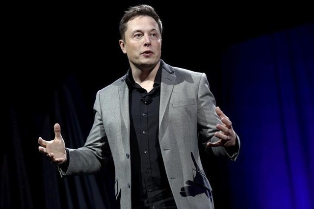Elon Musk, Giám đốc điều hành Tập đoàn Tesla mong muốn được nói chuyện với Jobs một lần.