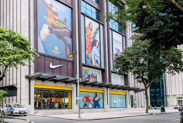 Nike khai trương m&ocirc; h&igrave;nh cửa h&agrave;ng mới đầu ti&ecirc;n ở Việt Nam tại Vincom Center B&agrave; Triệu