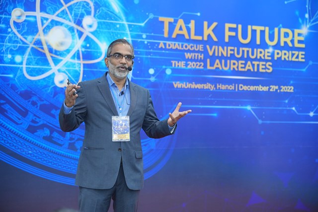 Chủ nh&#226;n giải Đặc biệt VinFuture 2022: S&#225;ng kiến kh&#244;ng c&#243; t&#225;c động th&#236; kh&#244;ng c&#243; gi&#225; trị thực tế - Ảnh 3